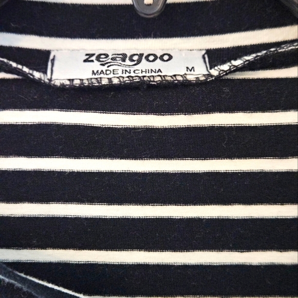 Women's Longsleeve Pullover Black & White Top by Zeagoo. Size M, 100% polyester. - Picture 10 of 10